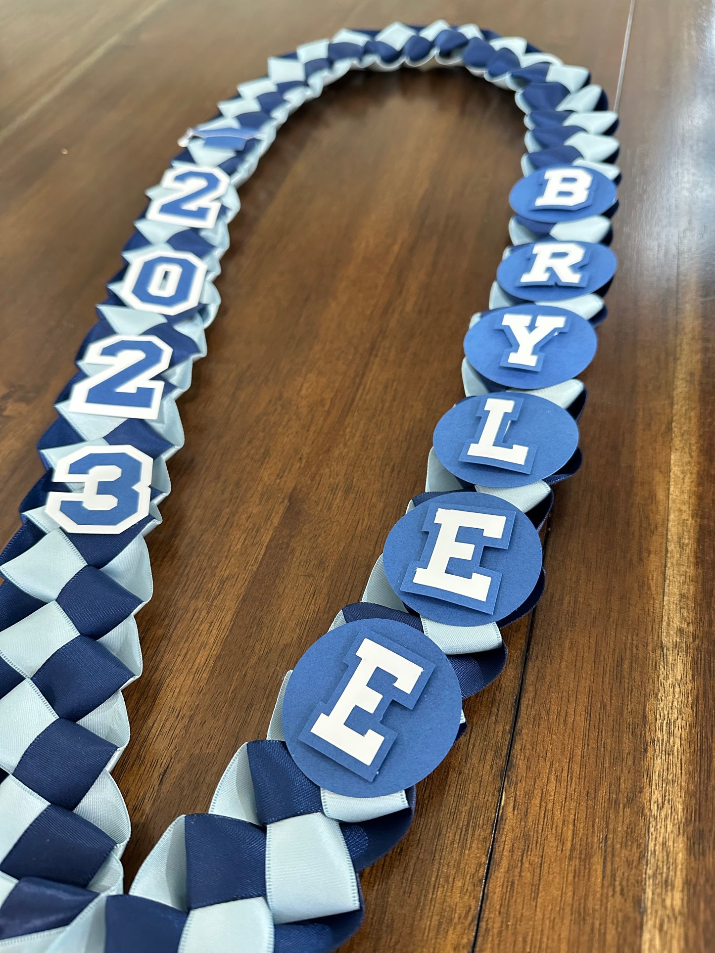 PERSONALIZED GRADUATION LEIS