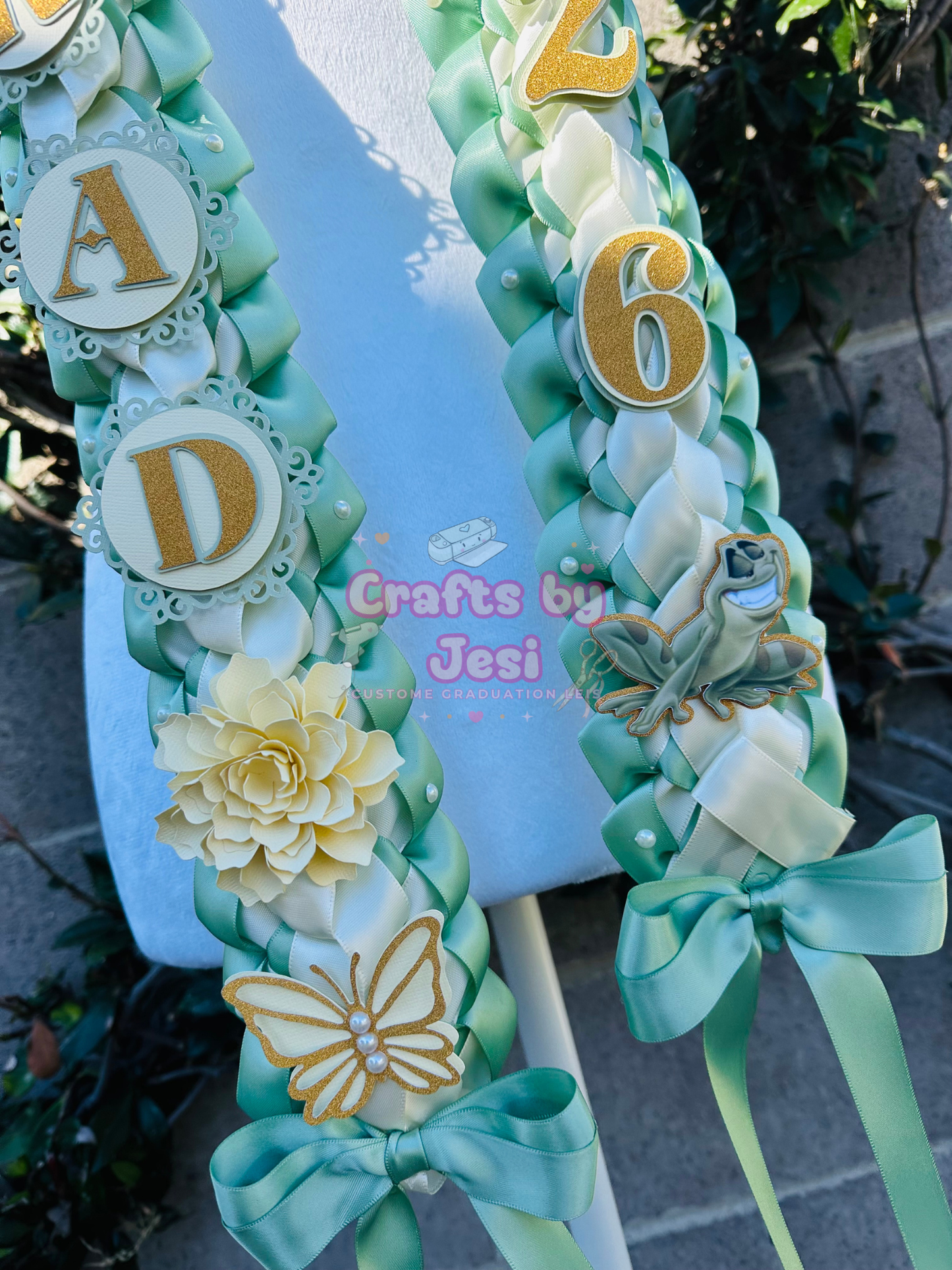Princess Tiana Graduation Lei