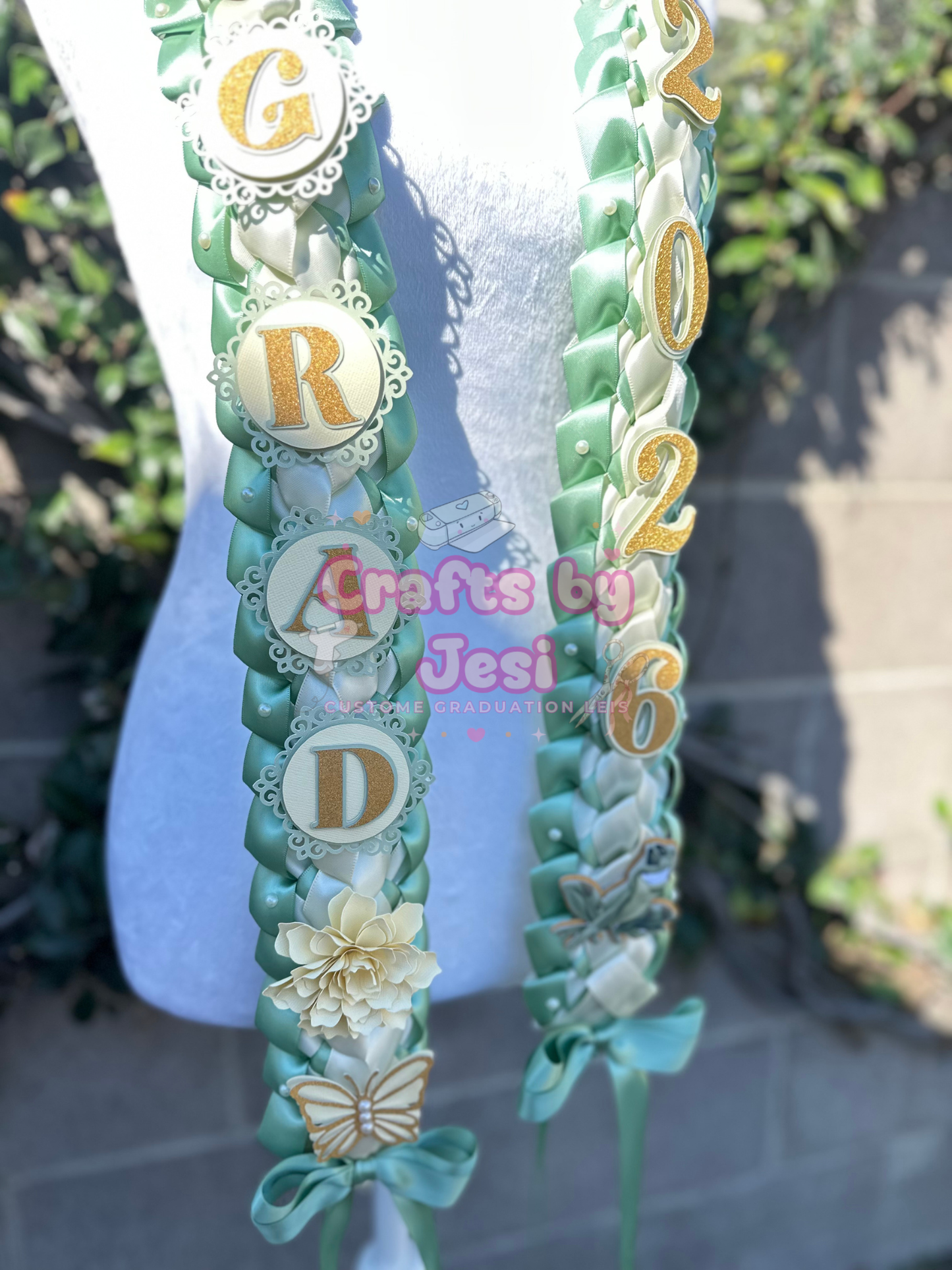 Princess Tiana Graduation Lei