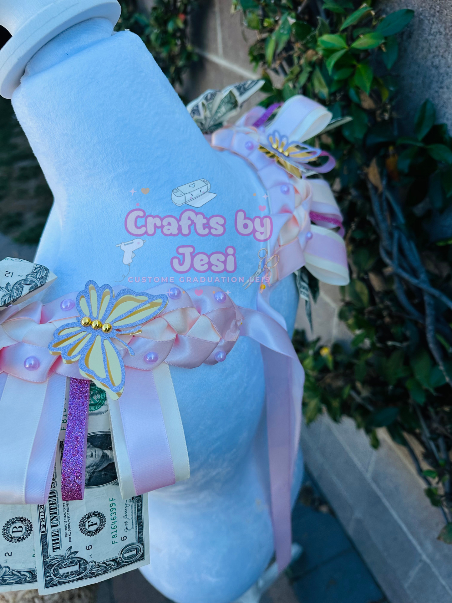 Coquette Money Graduation Lei