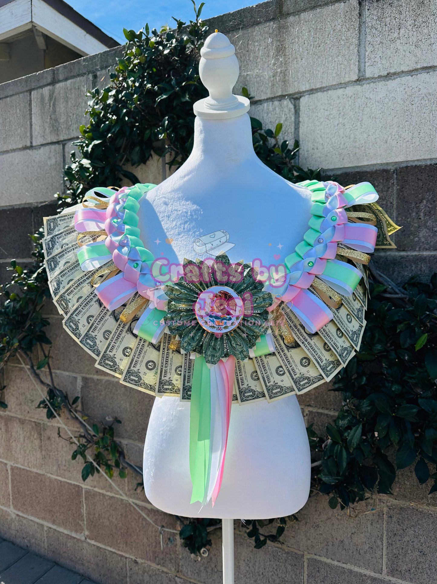 Coquette Mexico Graduation Lei